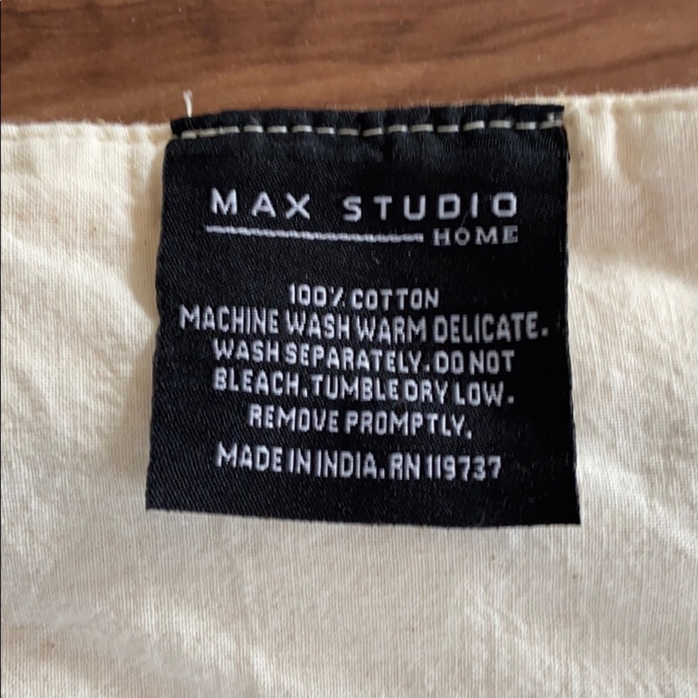 Max Studio multicolored table runner - Picture 5 of 5